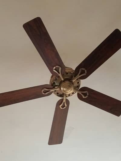 Hunter five blades Ceiling fan for sale