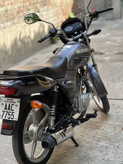 Suzuki GD110s 2023 10 by 10