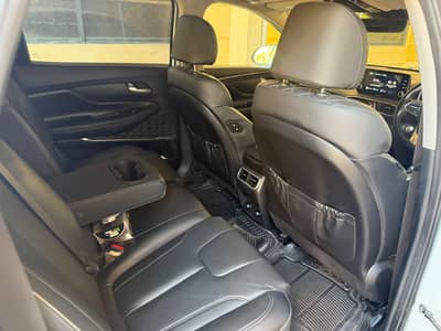 Hyundai Santa Fe 2023