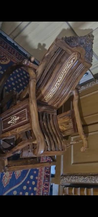 Rocking chair/ jhola kurci/Reading chair