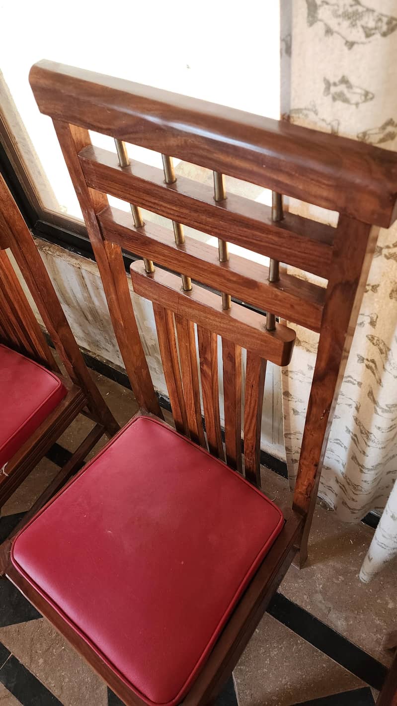 solid wooden table 10