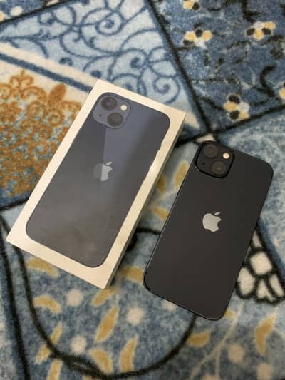 Apple iPhone 13