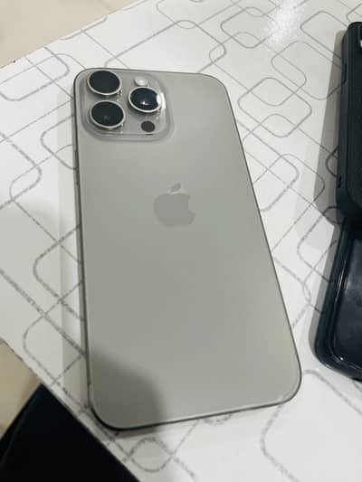 Apple iPhone 15 Pro Max