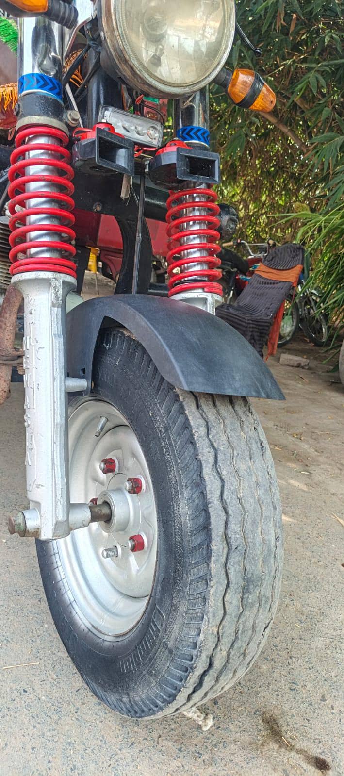 loader Rikshaw 7
