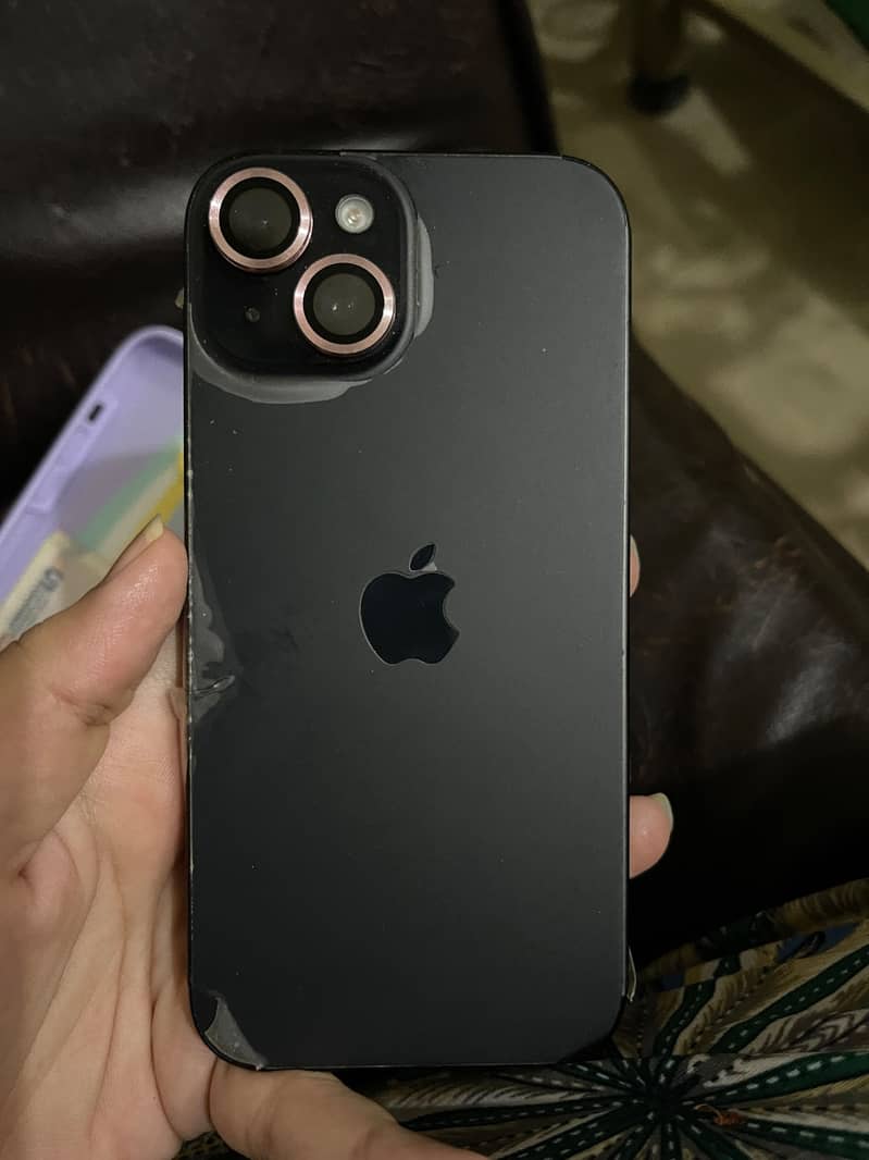 Apple iPhone 15 3