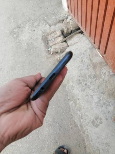 Samsung Mobile A20