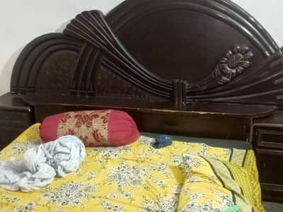 bed set , side tables dressing showcase