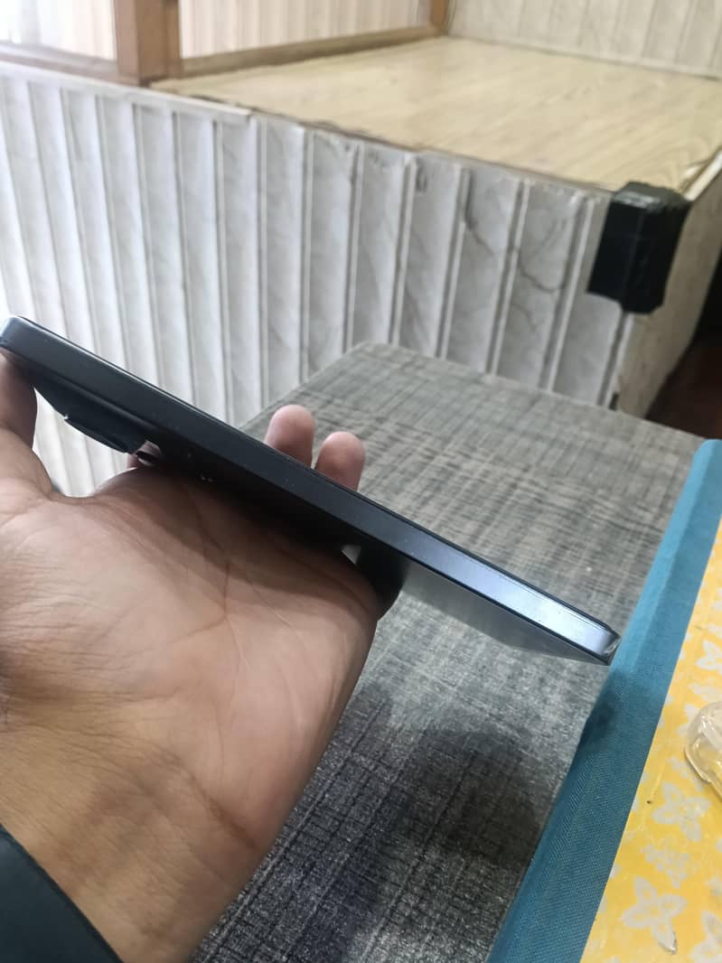 Infinix Note 40 4