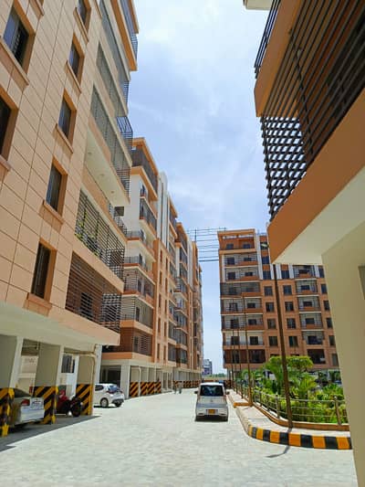 LEASED BANK LOAN APPICABLE CANTT VEIW LODGES 2 Bed dd 900 SQ. FT Flat Available For Sale