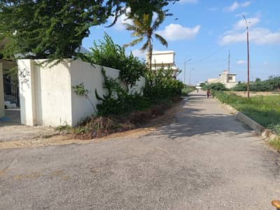 75 Sq. Yard Commercial Plot Available 80ft' Wide Road Facing For Sale Front Plot At Gulshan E Mehran Block 1D
