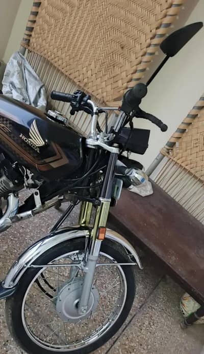 honda 125 special edition selfstart balck golden
