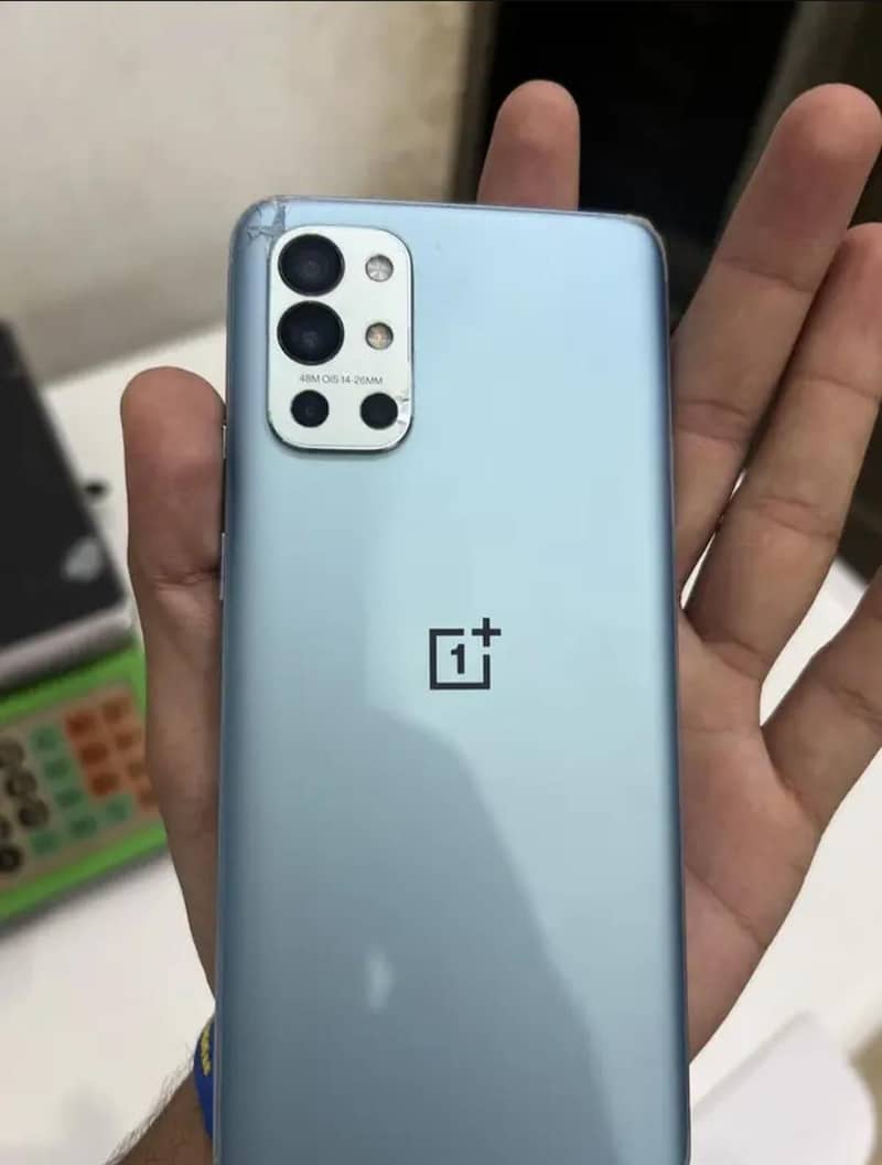 One Plus 9R 2