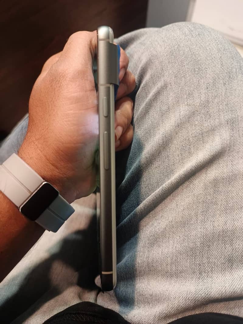 Google Pixel 8 0