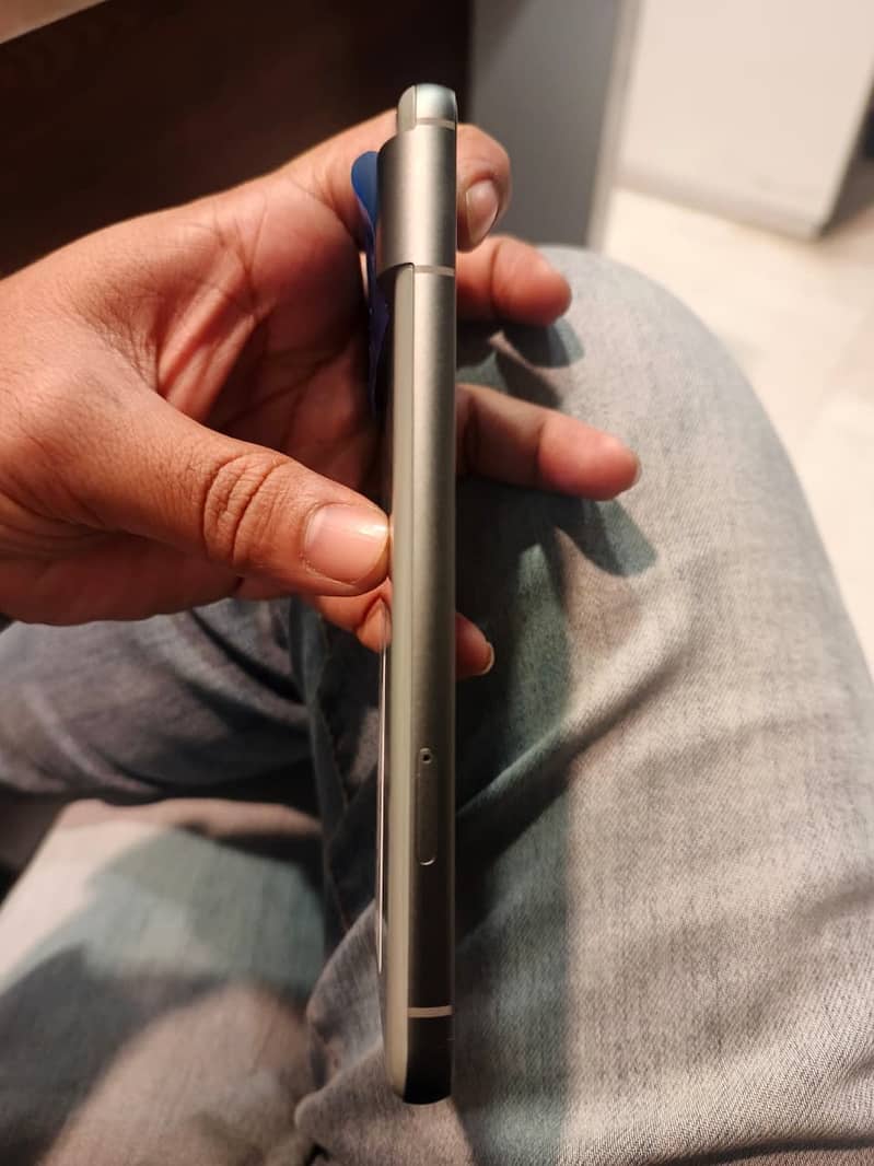 Google Pixel 8 1