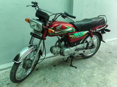 Honda 70 model 2022 Red colour complete documents