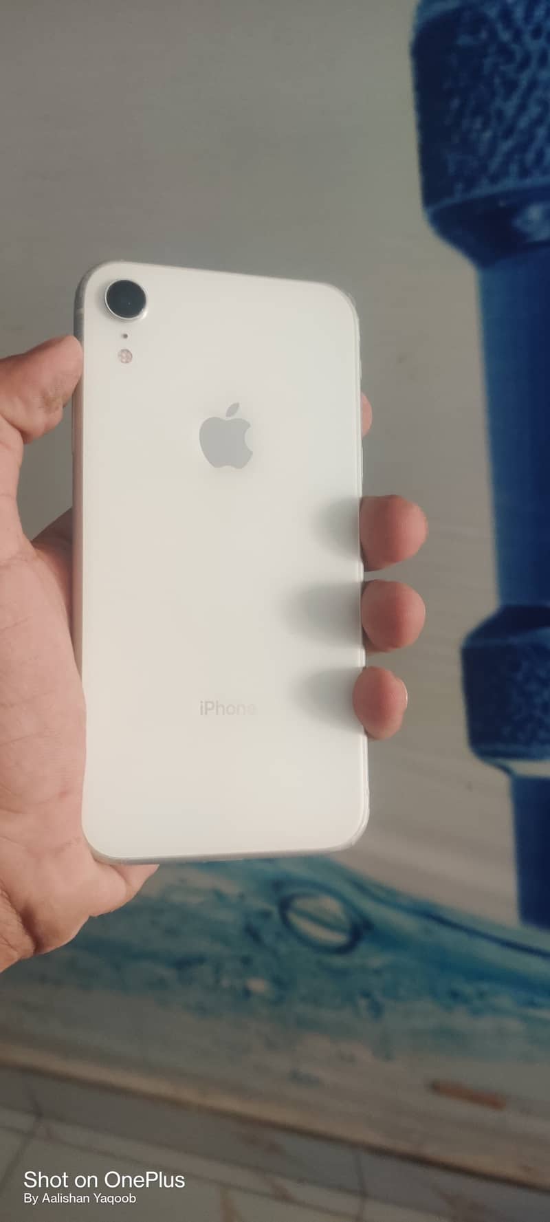 iPhone XR withe beauty 4
