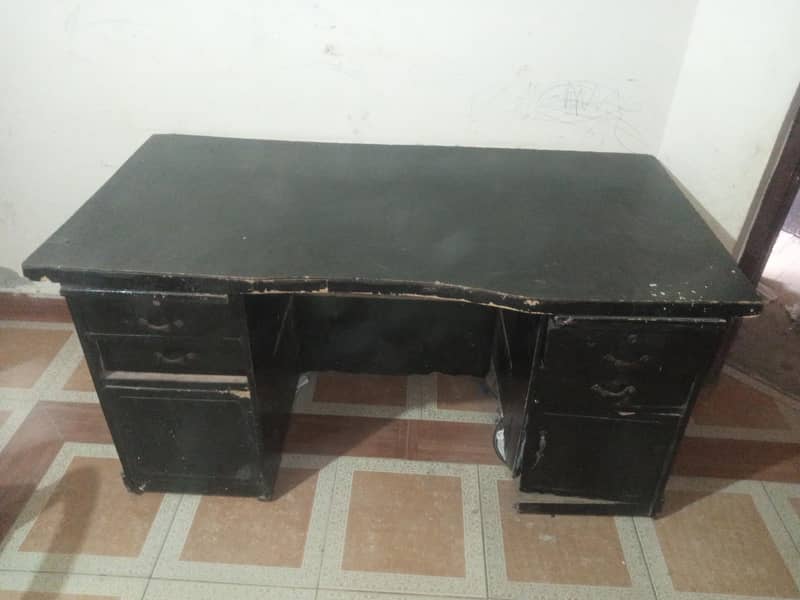 office table available 0