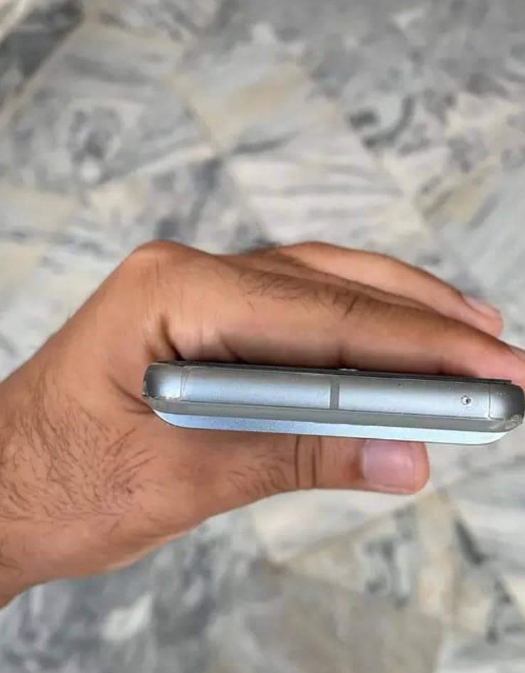 Google Pixel 8 1