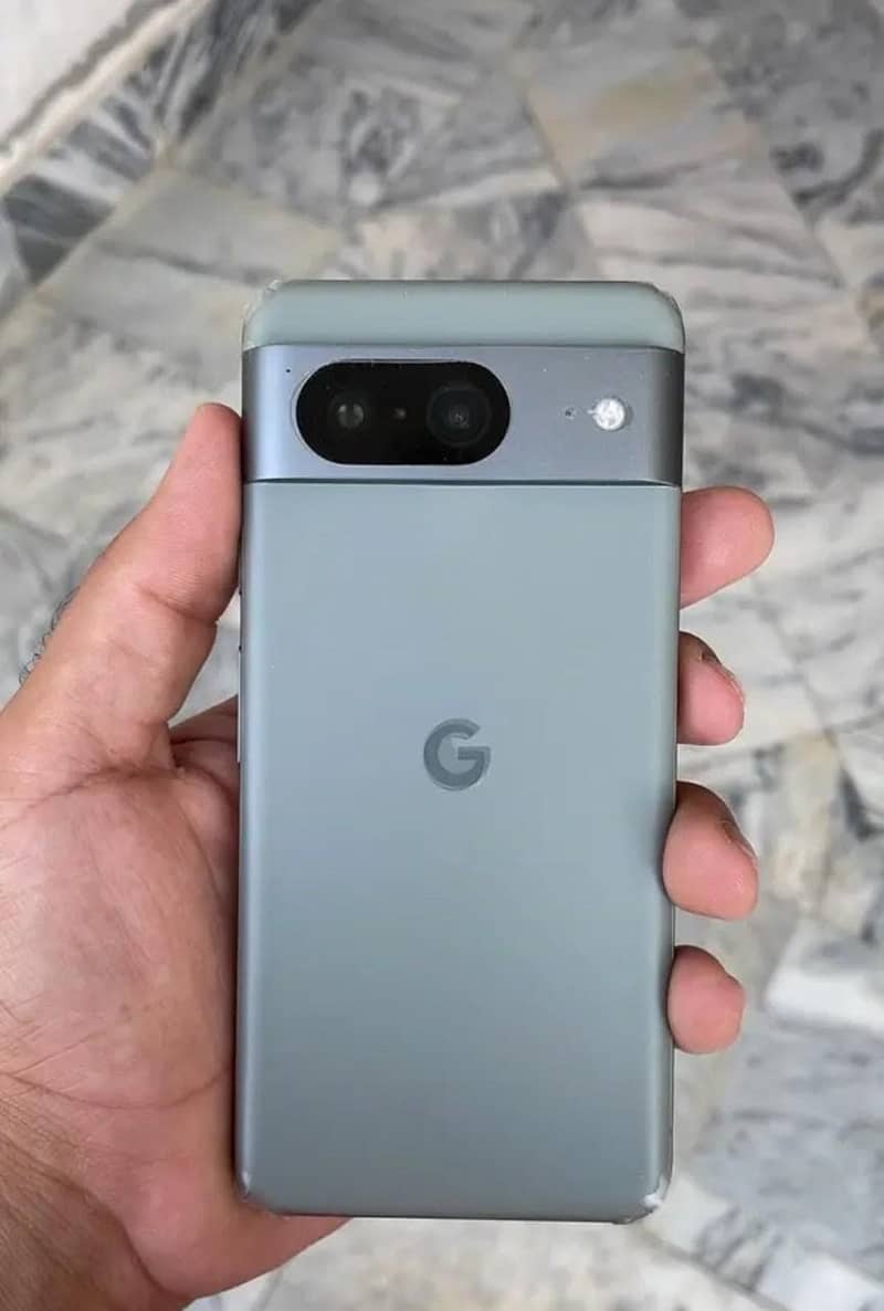 Google Pixel 8 3