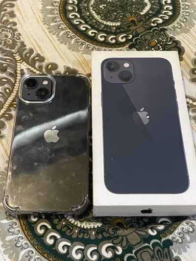 Apple iPhone 13