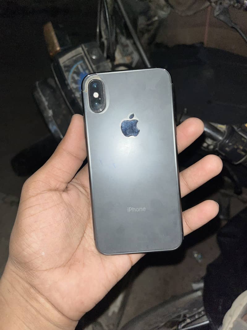 Apple iPhone X 3
