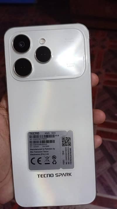 Tecno Spark 40