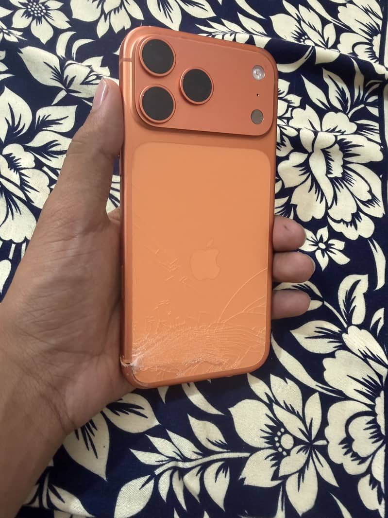 iphone 17 pro max 6
