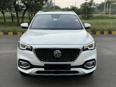 MG HS 2022