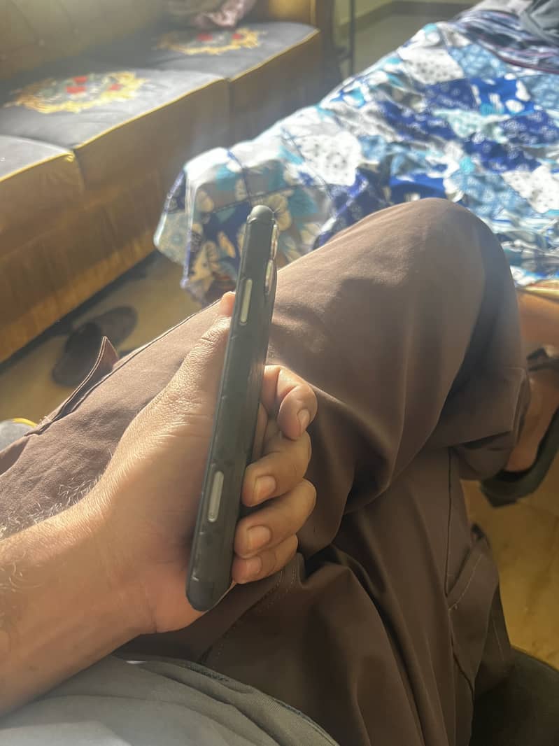 Apple iPhone 11 1