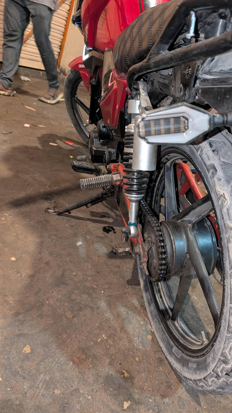 crown 150cc 4
