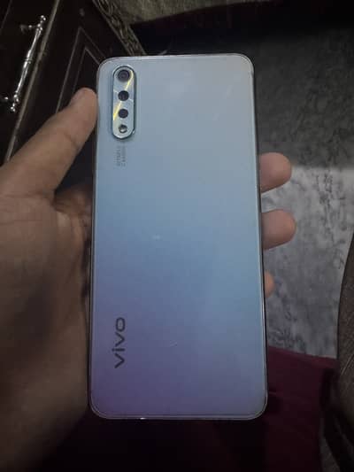 Vivo S1