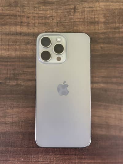 Apple iPhone 15 Pro Max