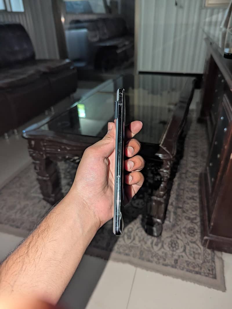 Google Pixel 6 pro 4
