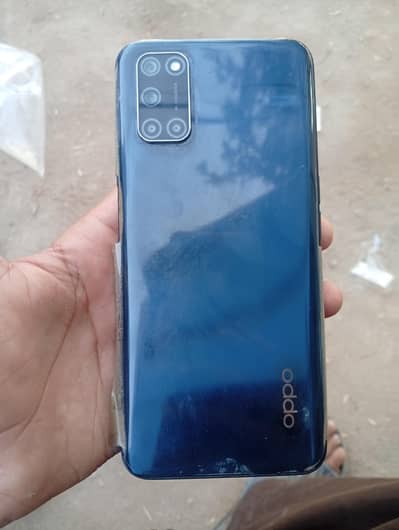 OPPO A52
