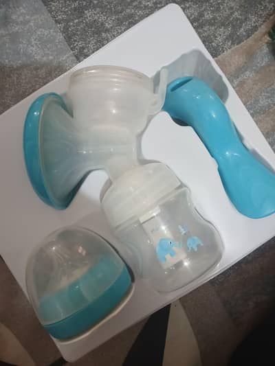 Momeasy Manual Baby Milk Pump Feeder with 120ml Bottle