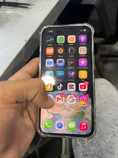 Apple iPhone 13