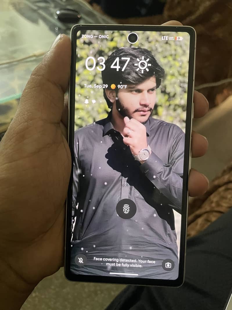 Google Pixel 7a 5