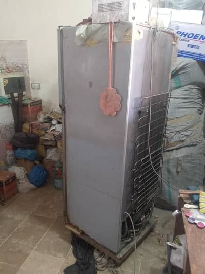 Dawlance Single Door Refrigerator – Grey