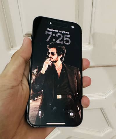 Apple iPhone 14 Pro waterpack 10/10