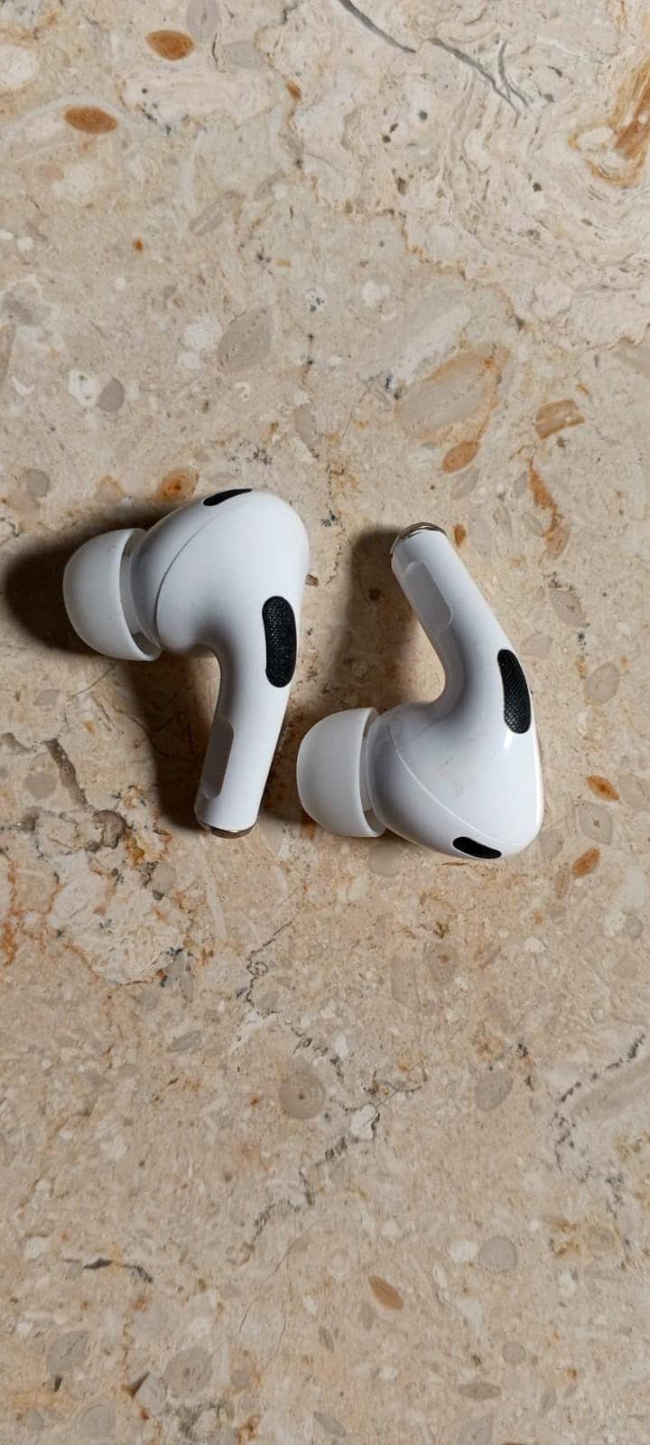 Pro 2 White 6