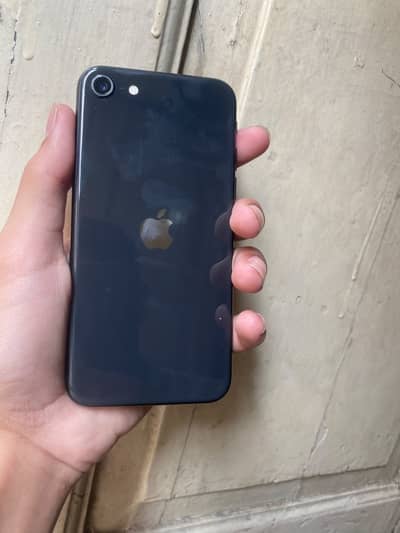 iPhone SE PTA Approved All on 87% health