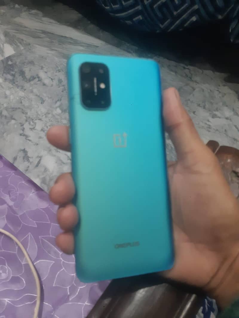 One Plus 8T 6