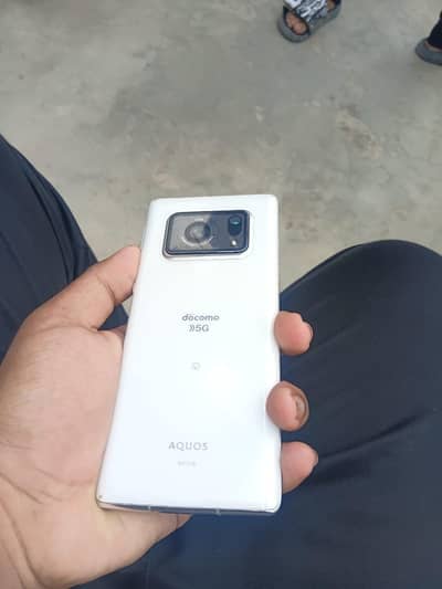 Aquos R6 All ok 8/128. GB official PTA approved