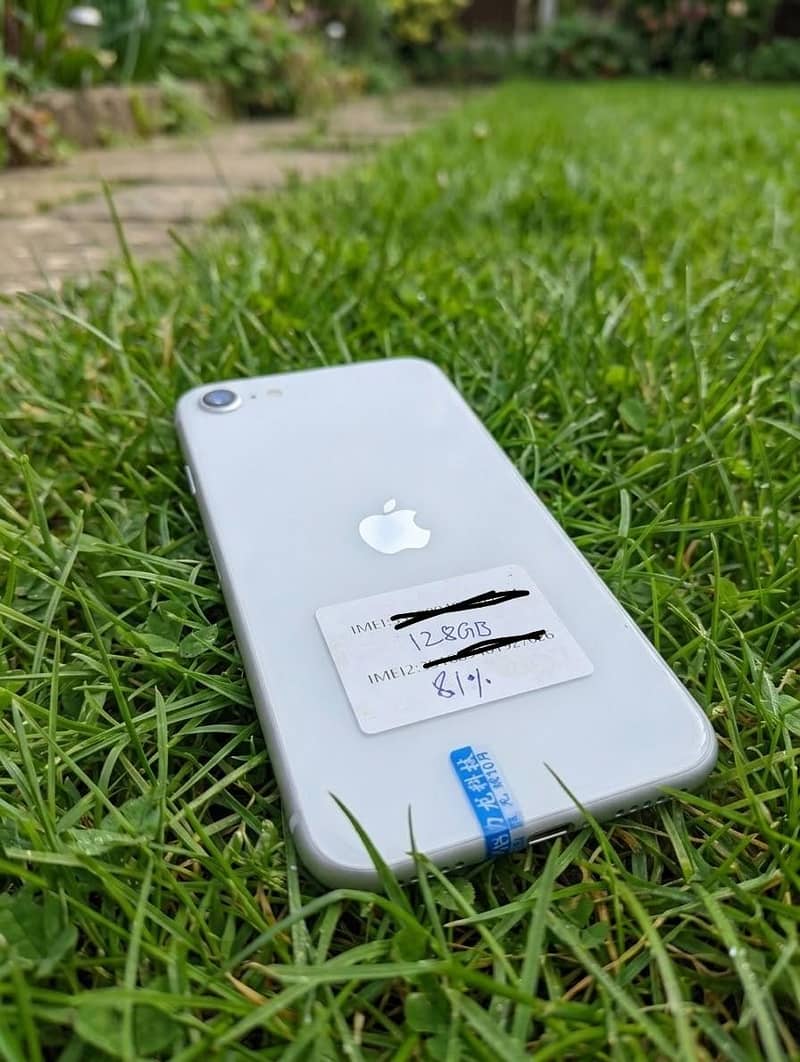 Apple iPhone SE 1