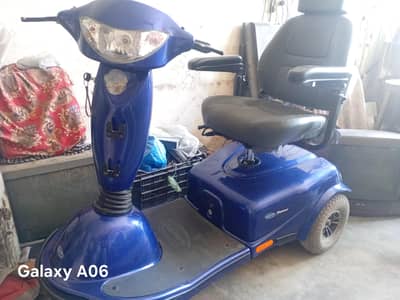 Electric bike invacare 3 wheels with charger made in england