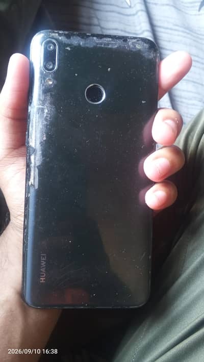 Huawei Y9