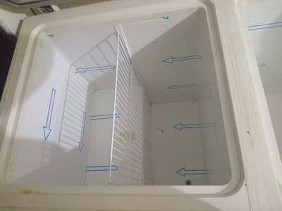 Waves duplet series 2 door freezer