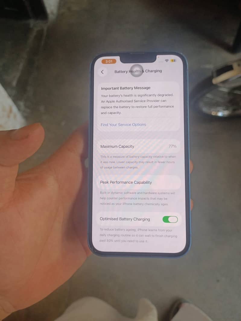 Apple iPhone 13 2
