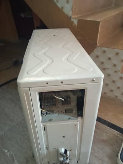 HAIER AC INVERTER