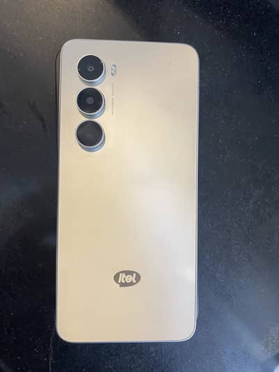Itel City 100